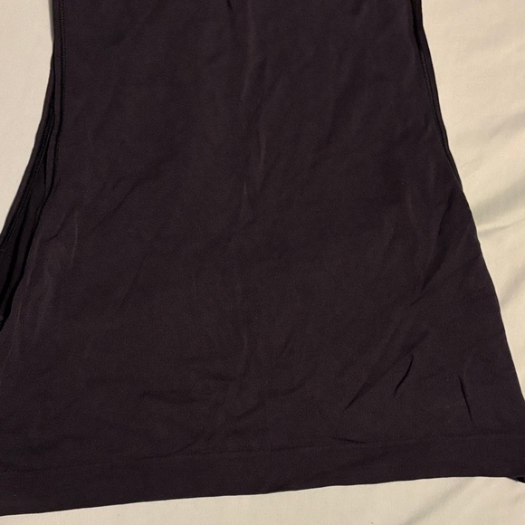Athleta Black Sleeveless Muscle Tee - Picture 4 of 4